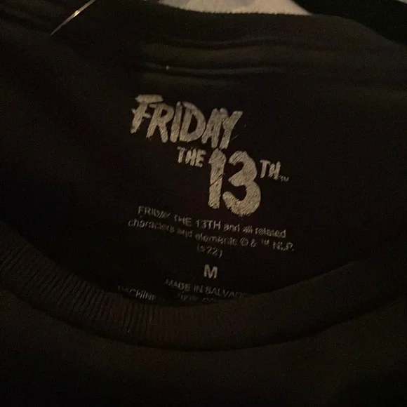 NWT OFFICIALLY LICENSED Friday the 13th Jason Voorhees T-Shirt Top Graphic Tee - Picture 3 of 4
